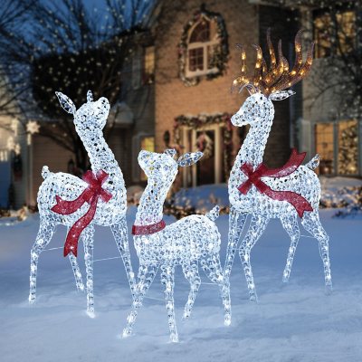 Member's Mark Crystal-Beaded Twinkling Deer Family, Set of 3 - Sam's Club