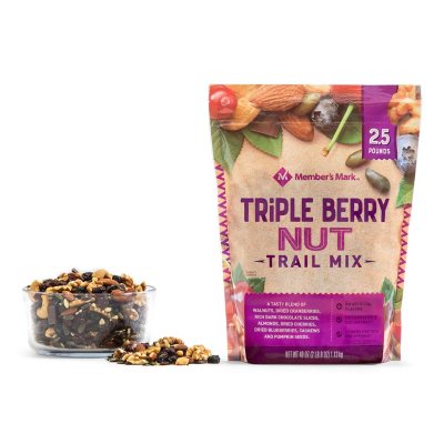 Member's Mark Triple Berry Nut Trail Mix (40 oz.) - Sam's Club