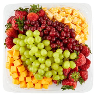 Member's Mark Fruit and Cheese Party Tray With Strawberries - Sam's Club